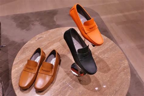 how to tell fake ferragamo shoes|ferragamo shoes size chart.